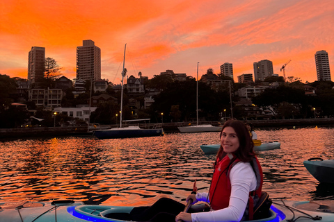 Sydney: Harbour Sunset Kayak Tour Sunset Single Kayak Tour