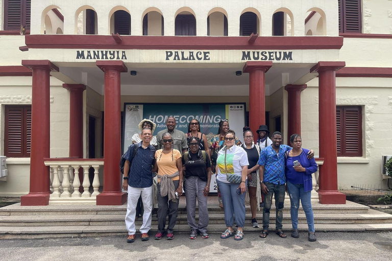 Accra: Ashanti Kingdom Day Trip with Roundtrip Flights