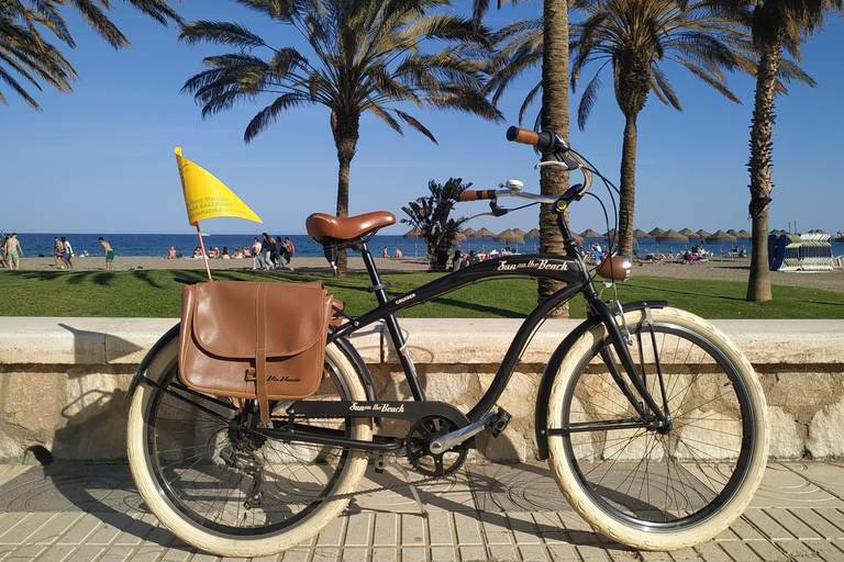 Malaga: Guided Bike Tour Malaga: Guided Cycling Tour