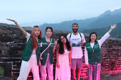 Twilight Glow at Mutianyu Great Wall Evening Bus Tour+Ticket Mutianyu Night Tour Private Car Transfer +Ticket +Cable Car