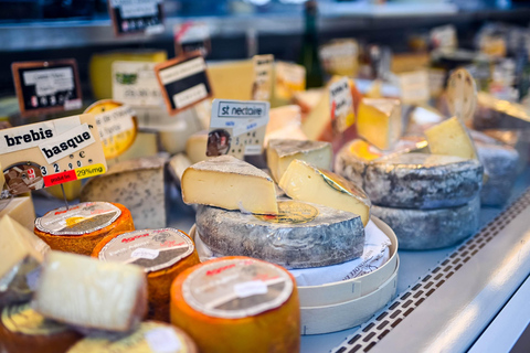 Paris: 2-Hour Express Food Tour with 4 Tastings & Fine Wine