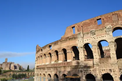 Rom: Kolosseum Tour mit lokalem Führer und Eintrittskarte
