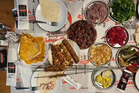 GOURMET FOOD-tur i liten grupp till Istanbuls två kontinenter