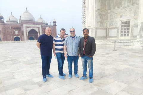 Da Delhi: Tour di Agra e Fatehpur Sikri in auto nello stesso giornoPranzo in hotel a 5 stelle + ingresso ai monumenti + guida in diretta + auto AC