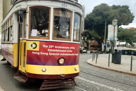 Lisbon: Historical Tuk Tour for Two Historische Tuk Tour für Zwei