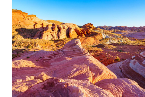 From Las Vegas: Valley Of Fire Small Group Tour