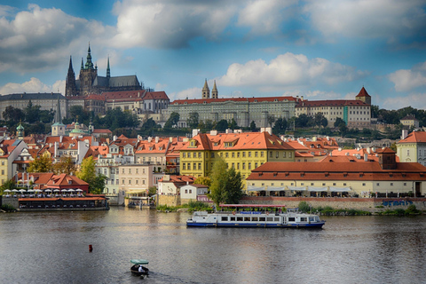 Vienna: Prague and Bratislava Full-Day Guided Tour