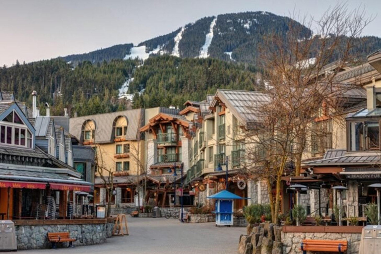 Vancouver: Whistler Private Day Trip