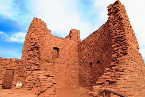 Shared Wupatki & Sunset Crater Monument Tour from Scottsdale
