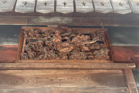 From Kanazawa: Shirakawa-go, Gokayama and Wood Carving art Start and end the tour at Kanazawa station