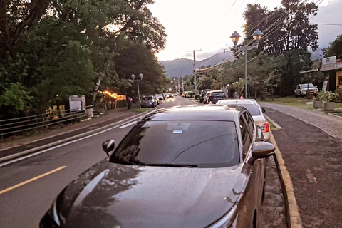 Private El Valle de Anton Day Tour in a 100% Electric SUV