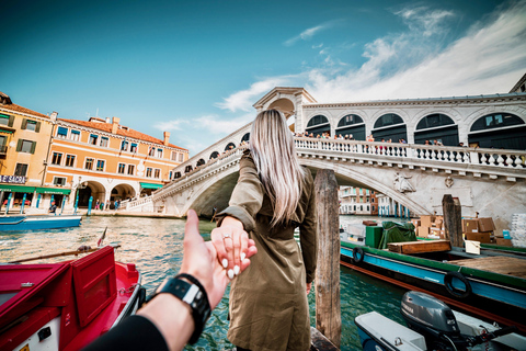 Privat upplevelse Venedig: Stadsvandring och båtturRundtur med italiensktalande guide