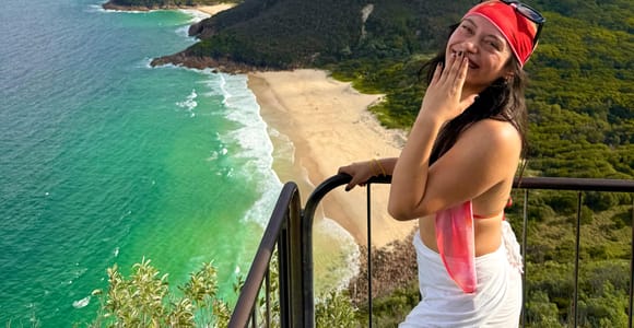 From Sydney: Port Stephens, Anna Bay, Sandboarding & Hike