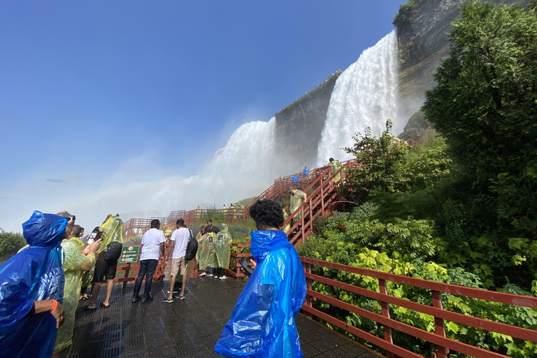 Maid of the Mist &amp; Jetboat Ride + Lunch (Ice cream Included)Niagara Falls USA Extravaganza: Full Day Adventure