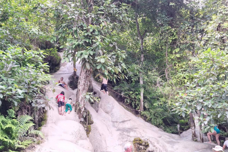 Gems of Chiangmai : Dantewada, Wat Ban den, Sticky Waterfall