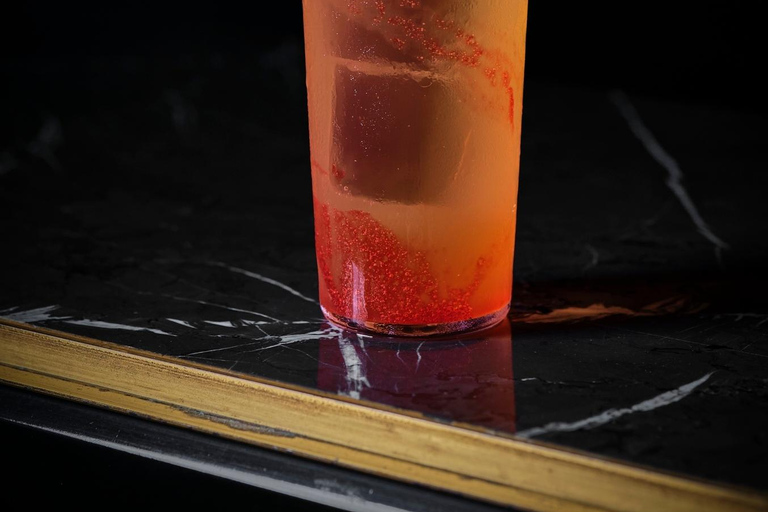 Bangkok: Penthouse Bar + Grill Cocktail Bar at Park Hyatt Sharing Set for 2 People