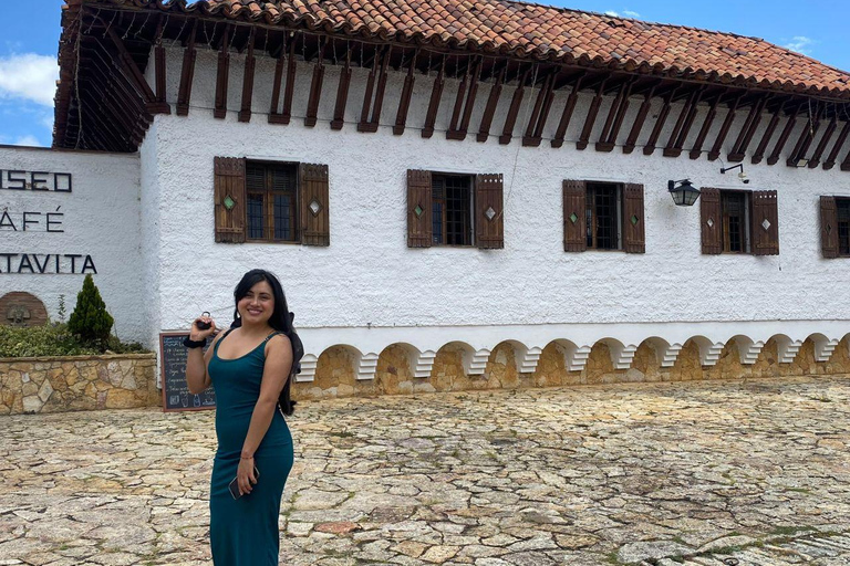 Visita Guatavita e Casa loca