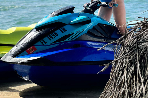 Miami Beach: Hyr WaveRunner &amp; båtresa2 personer per jetski