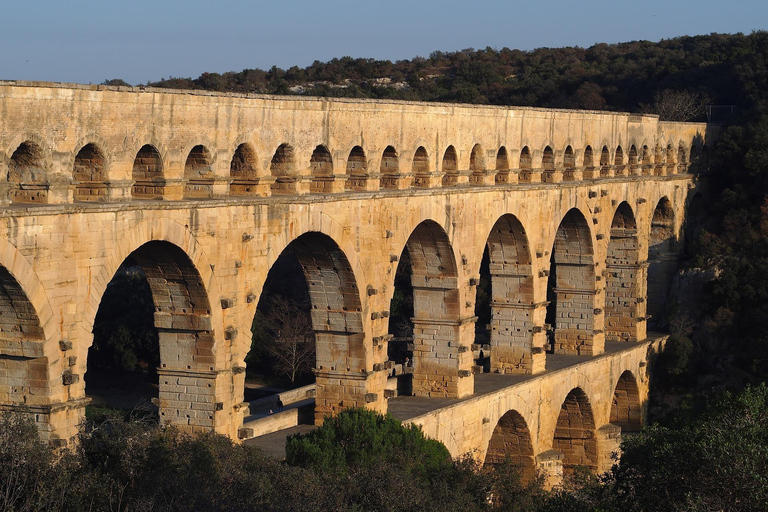 Da Madrid: Tour privato per Toledo, Segovia e il Castello di AlcázarItinerario Set Tour