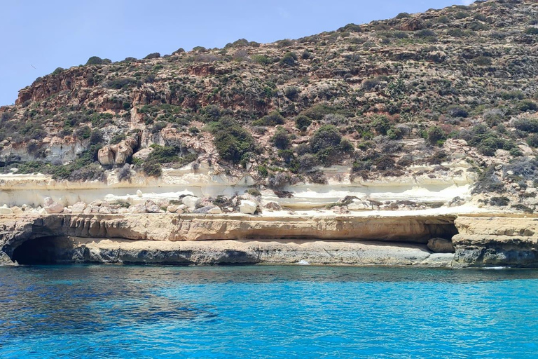 Lampedusa: Luna Celeste Boat Tour with Lunch
