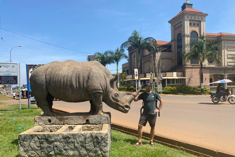 Entebbe: City Guided Walking Tour, Gardens & Uganda Rolex