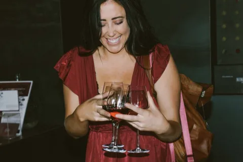 Barcelona: Cata de vinos divertida y sin pretensiones