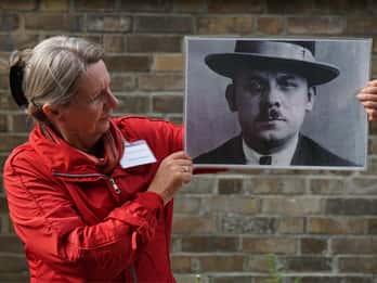 Hannover: Exciting Walking Tour through the Criminal Past