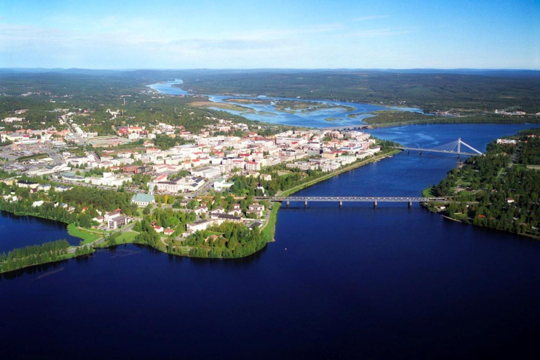 روفانيمي: رحلة ثقافية بالقارب