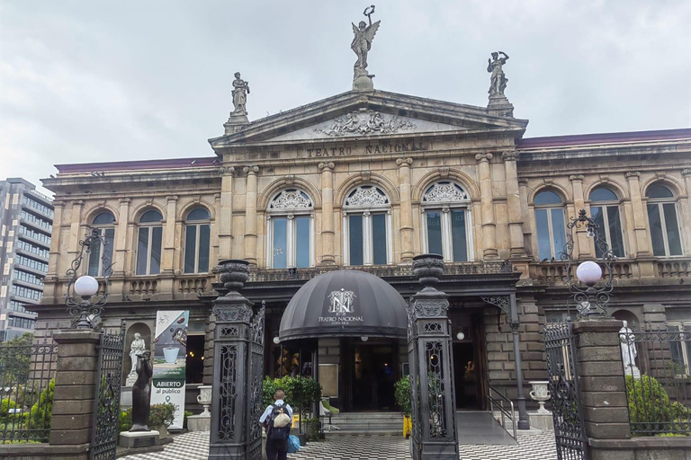 San Jose: Central market + Important buildings + souvenirSan Jose: Central Market + local food and coffee tasting