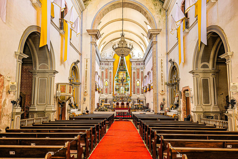 Tour a pie por la ciudad histórica de ParatyTour privado - Guía bilingüe