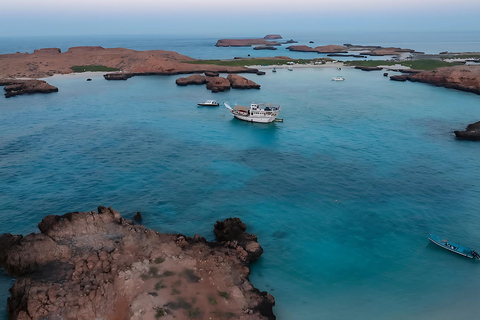 Muscat: Dimaniyat Islands Snorkeling Trip with Hotel Pickup Afternoon Dimaniyat Islands Snorkeling Trip ( Hotel Pickup )