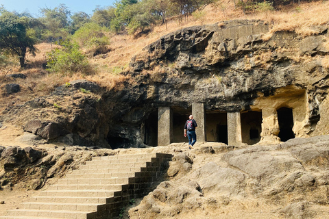 Mumbai : visite guidée d&#039;une demi-journée des grottes d&#039;Elephanta avec trajet en ferry