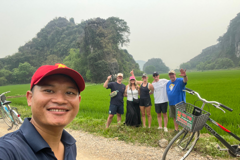 From Hanoi: Ninh Binh Day Tour with Boat Ride & Lunch Group Tour Experience (+20usd/pax)