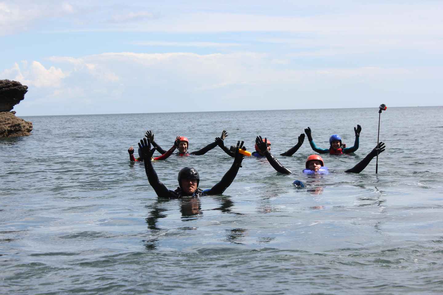 Torquay: Coasteering 5* Geopark Tour in Torquay