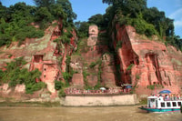 Panda Leshan Giant Buddha Tea Mountain view /Tea experience - Housity