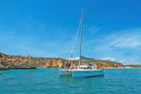 Lagos : Excursion en catamaran avec activités nautiques