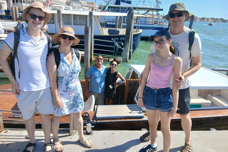 Venice Islands Tour on Boat: Murano and Burano Tour Italian tour