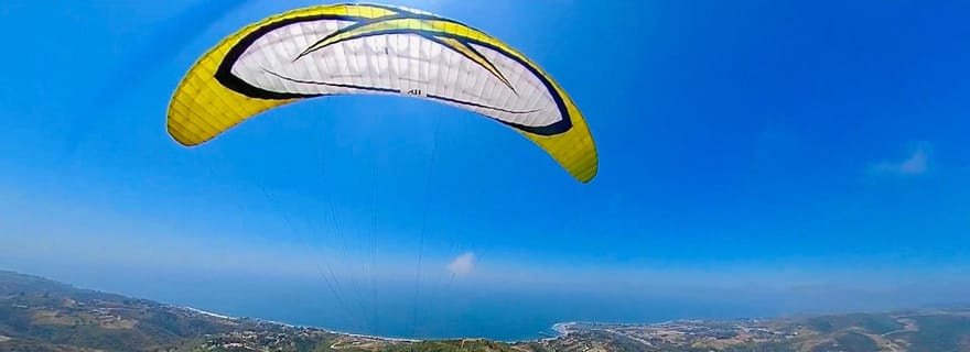 Des collines de Malibu à la plage : Aventure de vol en parapente en tandem