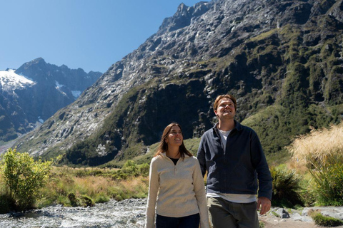 From Te Anau: Milford Sound Cruise with VIP Lounge & Lunch