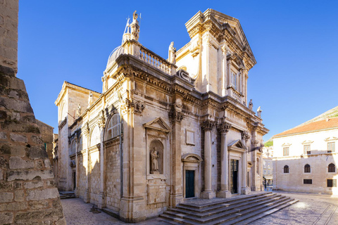 Dubrovnik: Complete Old Town Tour with Optional Port Pickup Shared Tour in Spanish