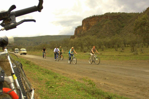 Nairobi:Lake Naivasha, Hell’s Gate & Crescent Island Tour