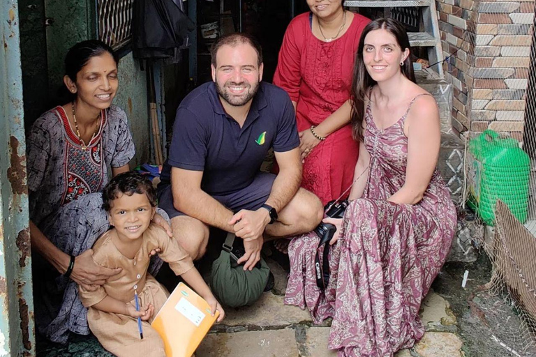Mumbai Dawn Tour: Markets, Dhobi Ghat & Local Life