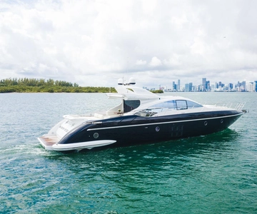 Miami: Aluguer de um barco Axopar 37 Brabus Edition 2025