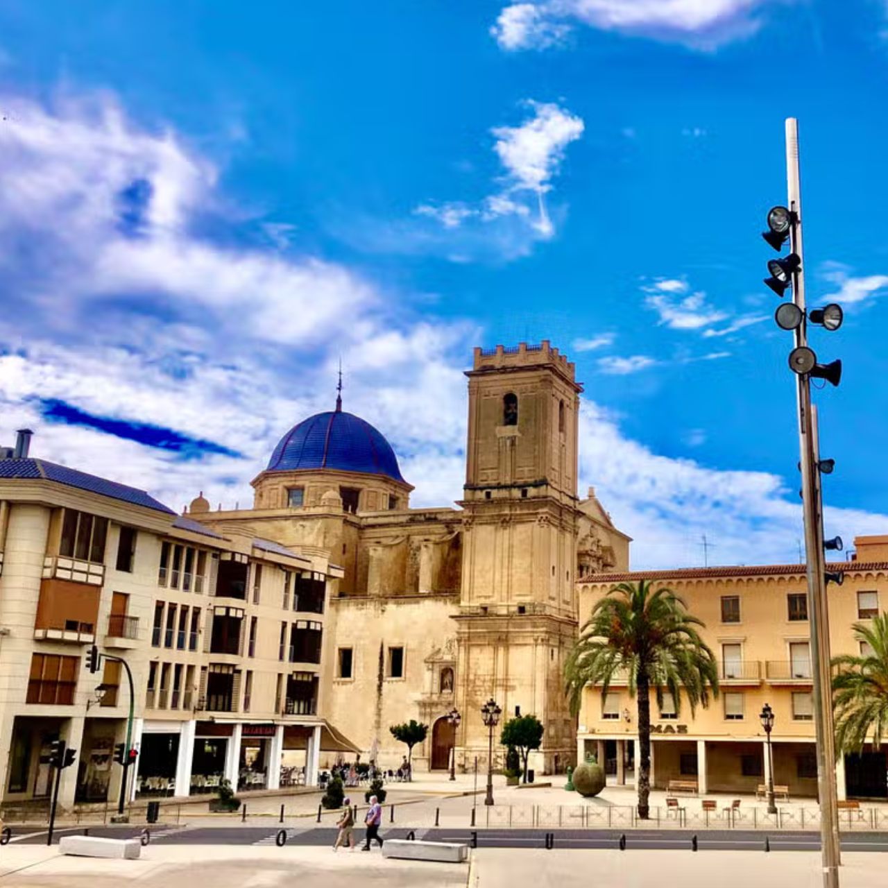 Elche: Führung durch die Basilika Santa María und Turmaufstieg