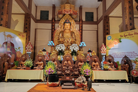 Hanoi: Yen Phu Pagoda, Wetland or Trang An, Mua Cave, Hoa Lu Private Tour : Yen Phu Pagoda and Van Long Wetland Day Tour