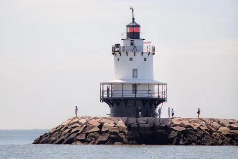 Portland: Casco Bay Morning Lighthouse Cruise