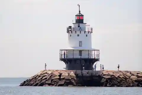 Portland: Casco Bay Morning Lighthouse Cruise
