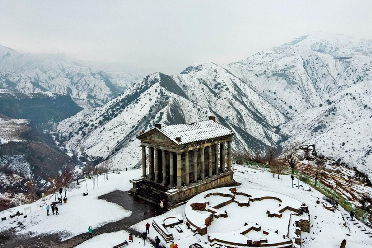 De Yerevan: Excursão de um dia a Tsaghkadzor, Geghard e Garni