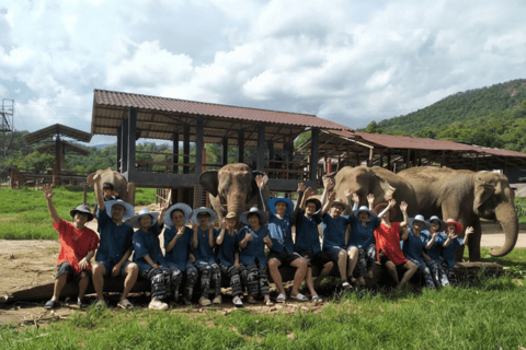 Chiang Mai: Pro Private Driver Service with Custom Itinerary