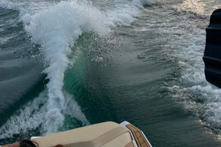 Geneva: Private Wakeboarding on Lake Geneva